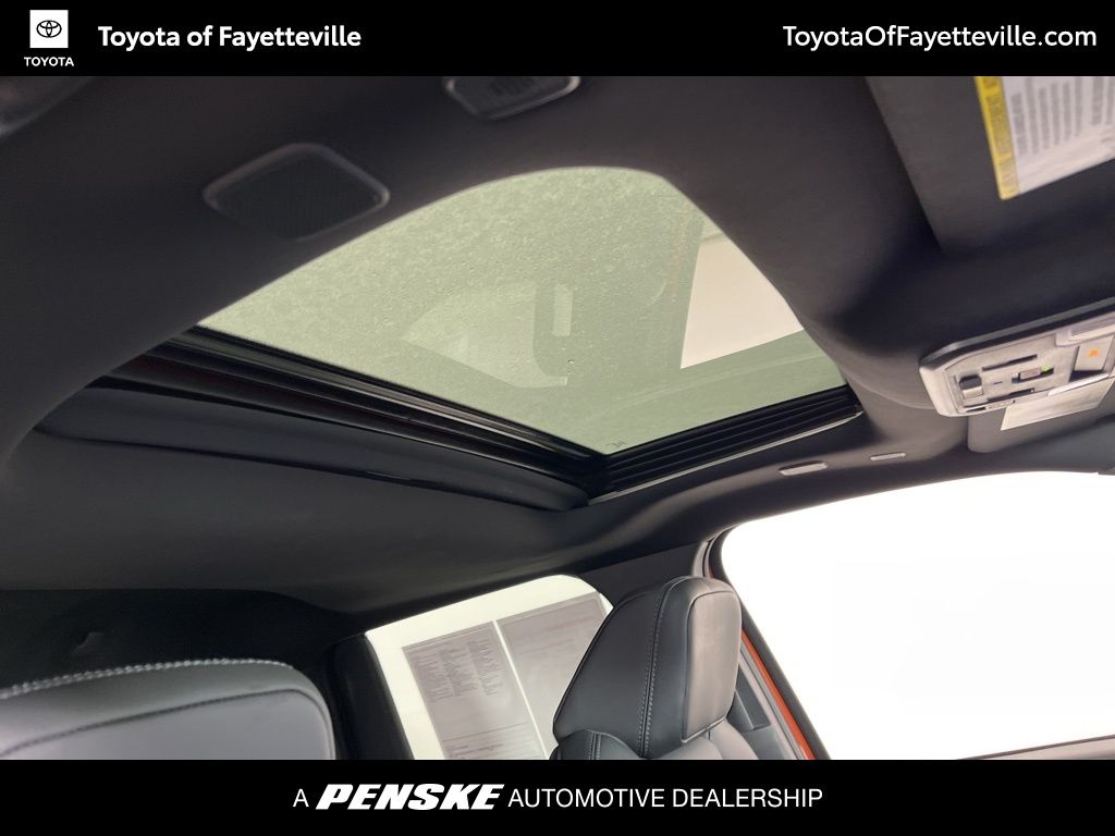 Thumbnail: 2025 Toyota Tacoma - 7