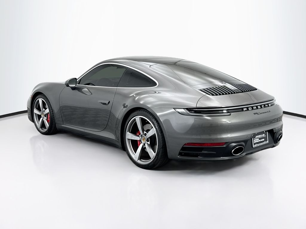 Thumbnail: 2024 Porsche 911 - 3