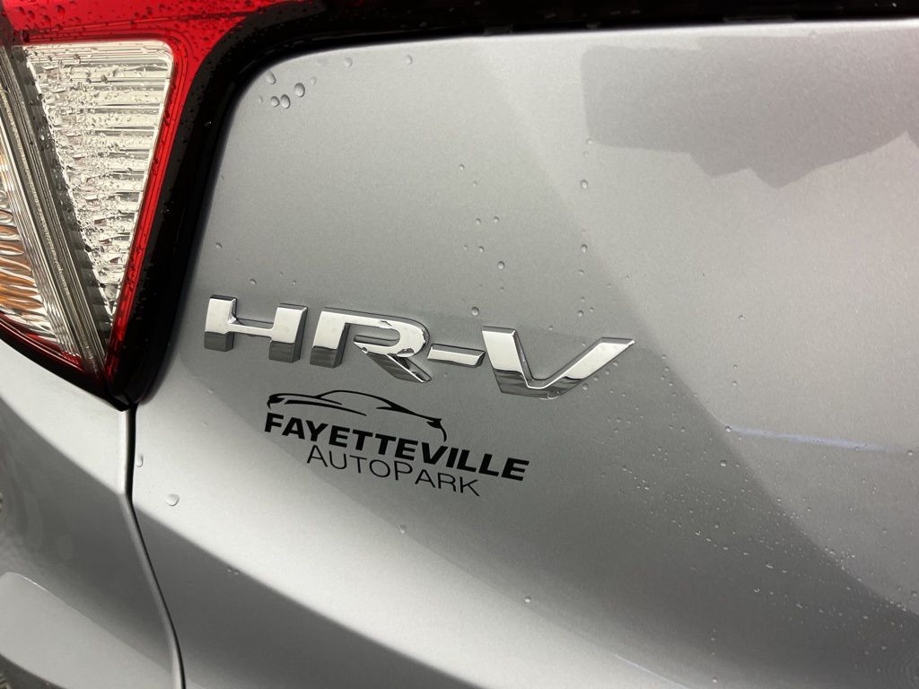 2022 Honda HR-V EX 3