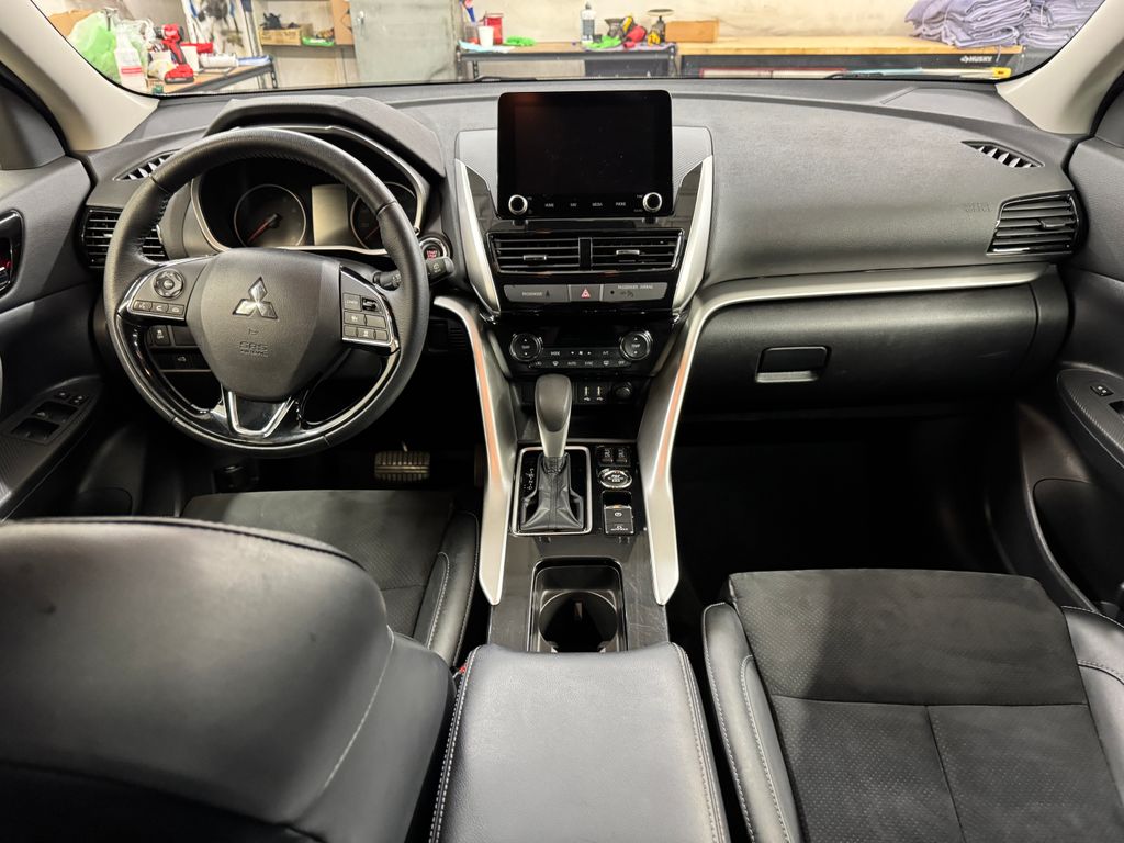 2025 Mitsubishi Eclipse Cross SE
