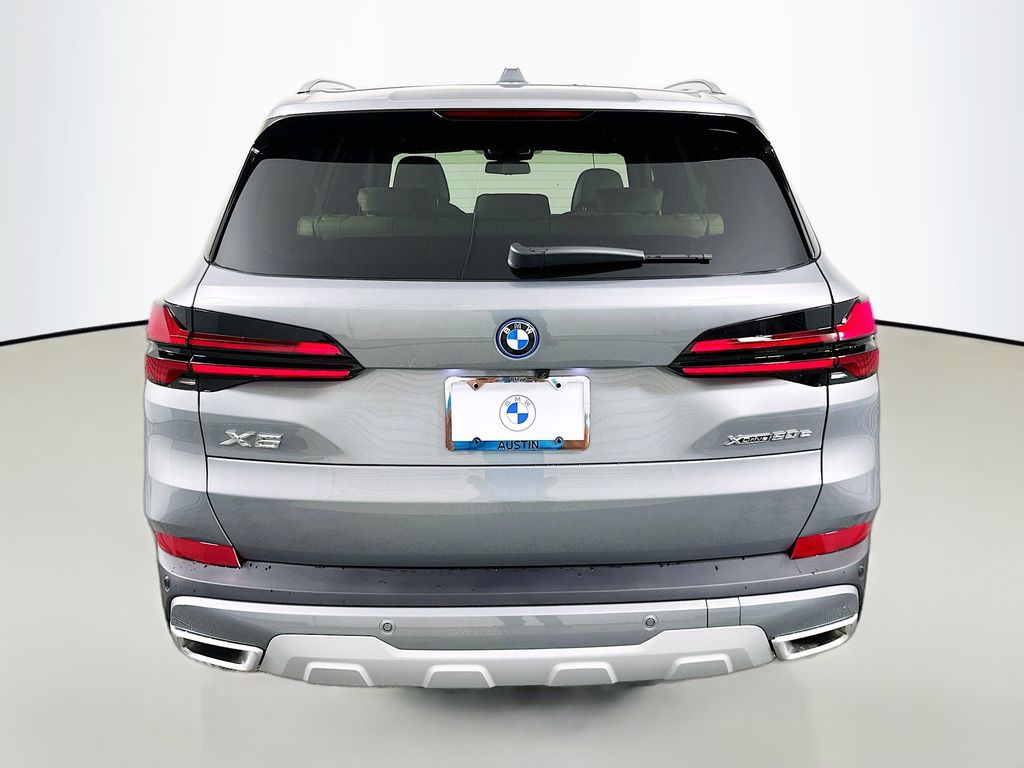 Thumbnail: 2026 BMW X5 - 6