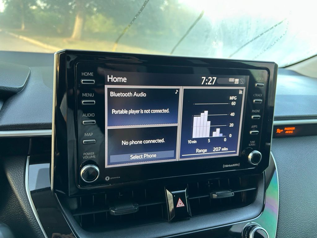 Thumbnail: 2021 Toyota Corolla - 22