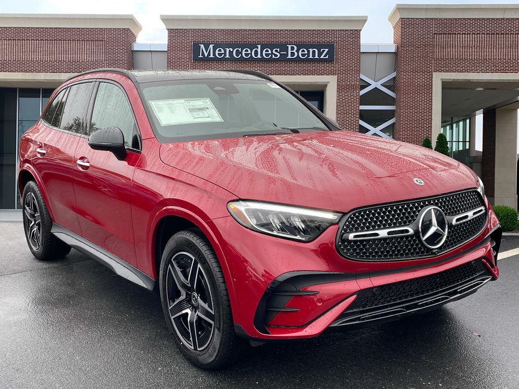 2025 Mercedes-Benz GLC 300 3