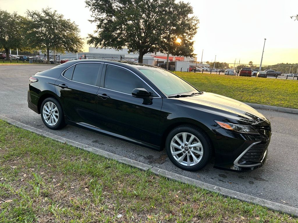 2023 Toyota Camry LE 7