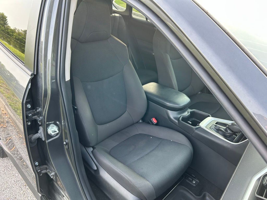2023 Toyota RAV4 LE 15