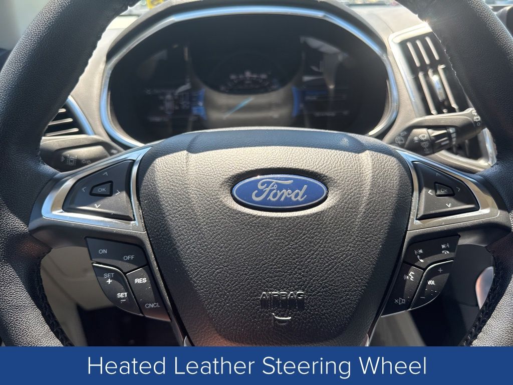 2021 Ford Edge Titanium