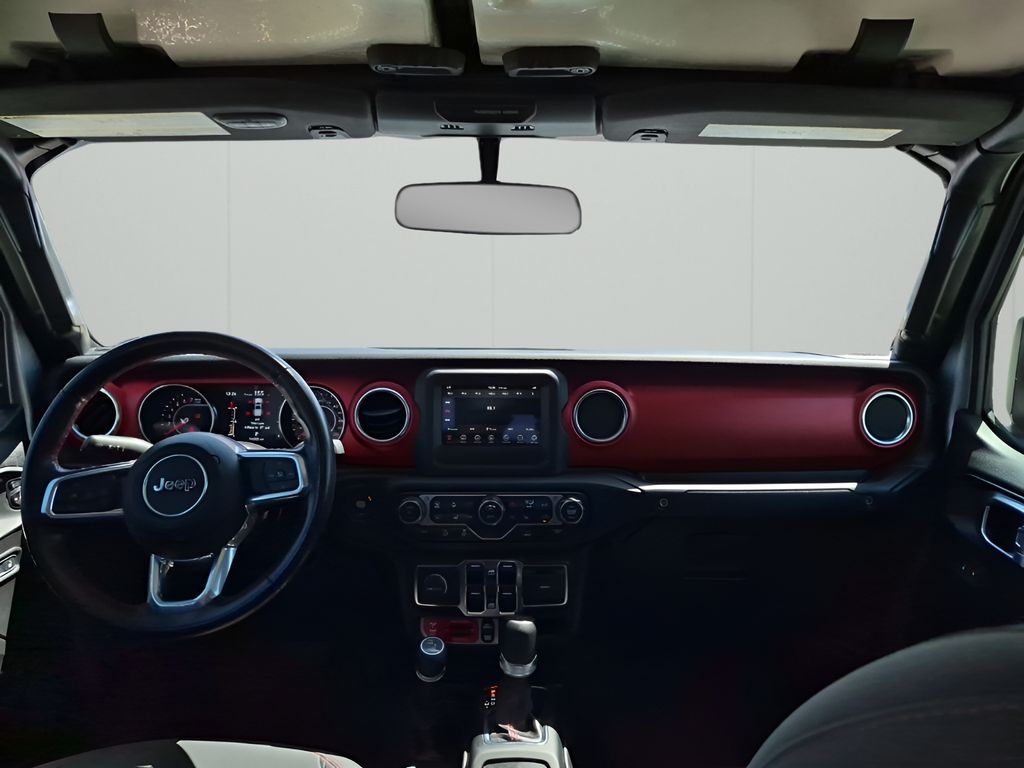 Used 2021 Silver Jeep Rubicon image 23