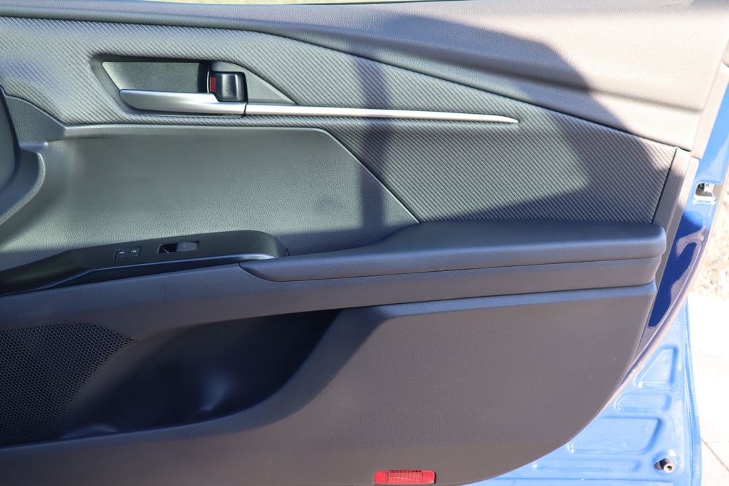 Thumbnail: 2026 Toyota Camry - 24