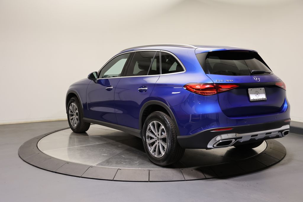 Thumbnail: 2026 Mercedes-Benz GLC - 5