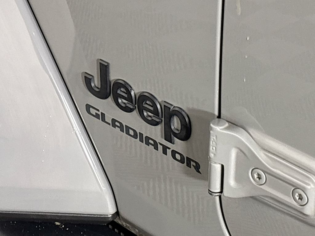 2022 Jeep Gladiator Altitude