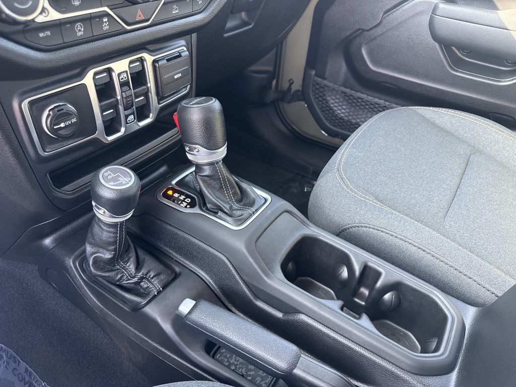 Used 2026 Green Jeep Sport image 19