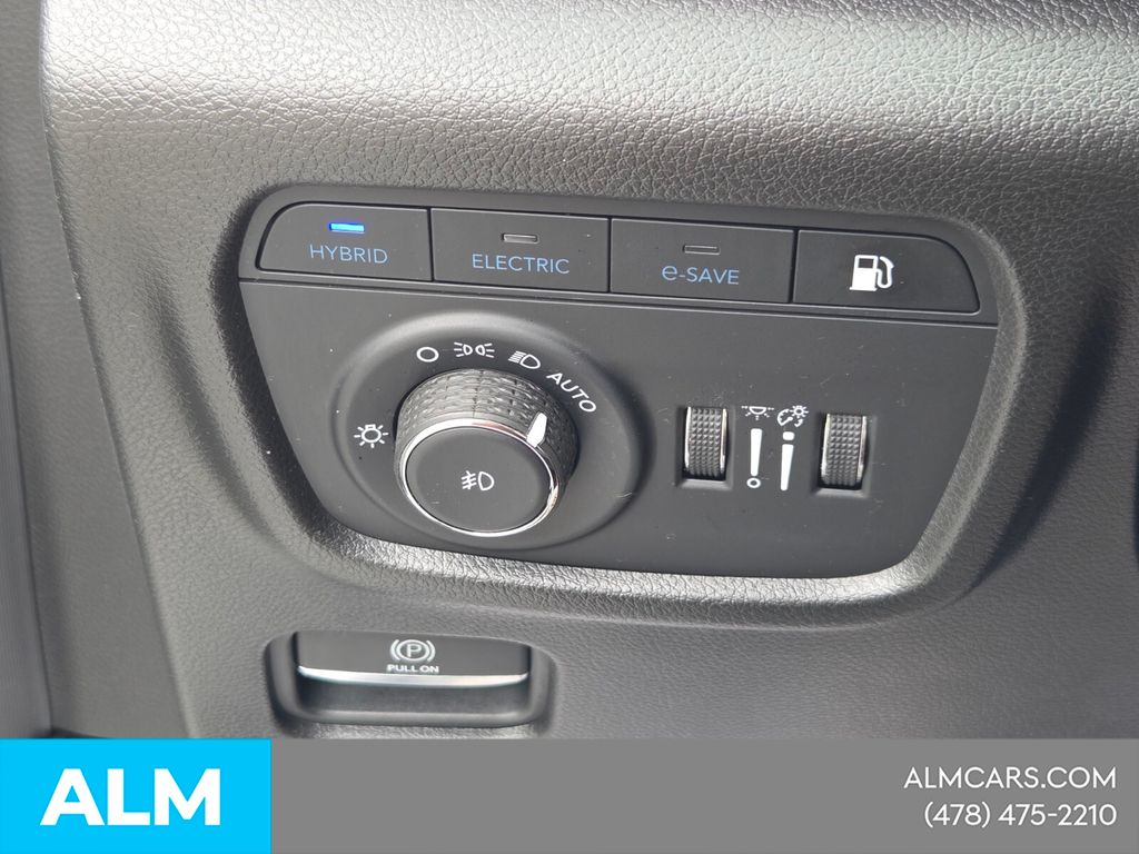 Used 2023 White Jeep Overland 4xe image 30