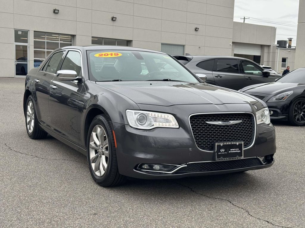 2019 Chrysler 300 Limited AWD