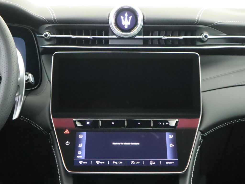 Thumbnail: 2025 Maserati Grecale - 14