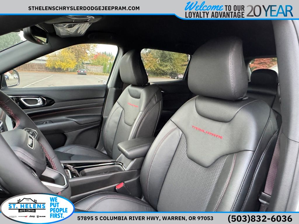 2026 Jeep Compass Trailhawk - Photo 16