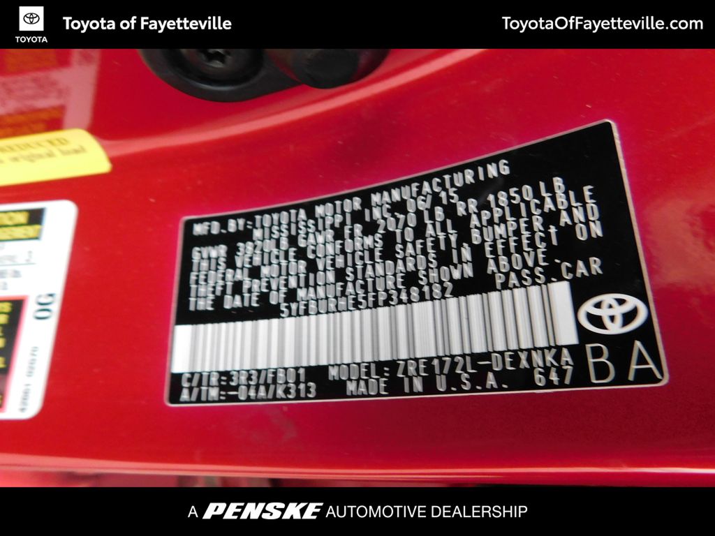 2015 Toyota Corolla LE 11