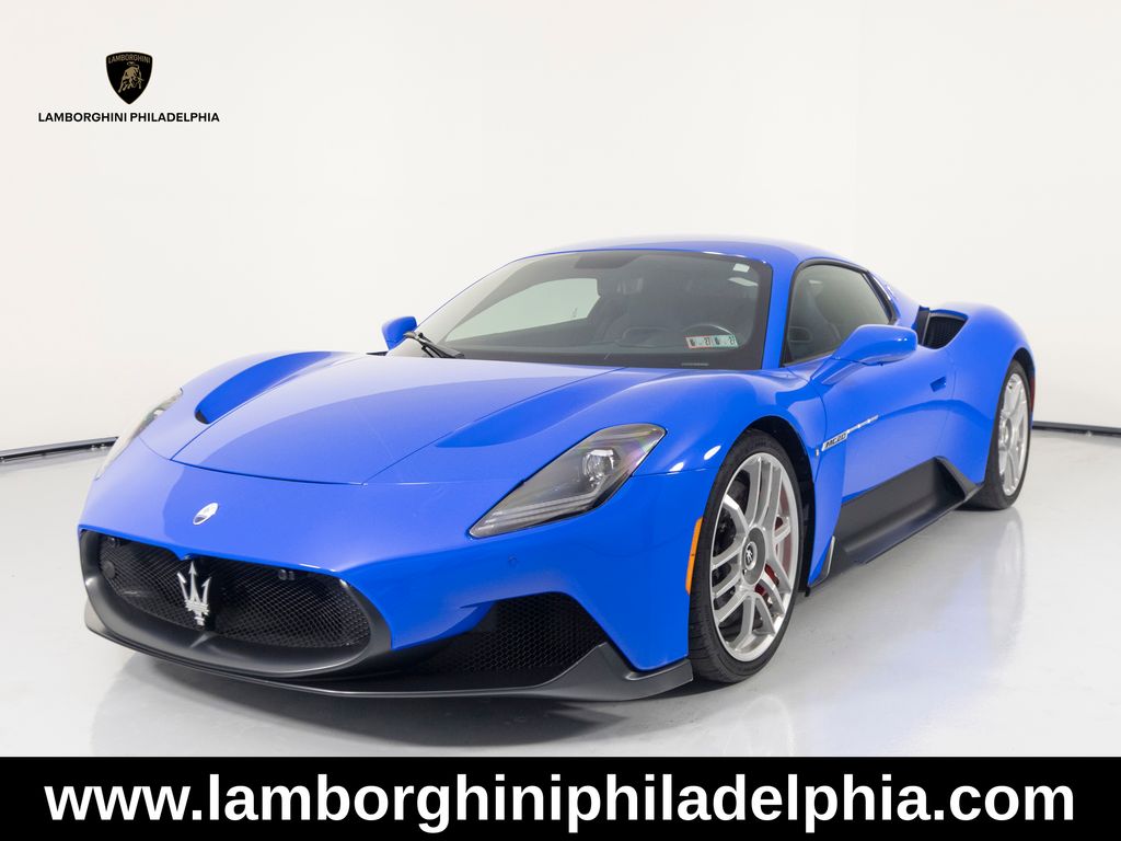 Blu Infinito 2022 Maserati MC20 Coupe Rear-Wheel Drive 8-Speed Dual Clutch