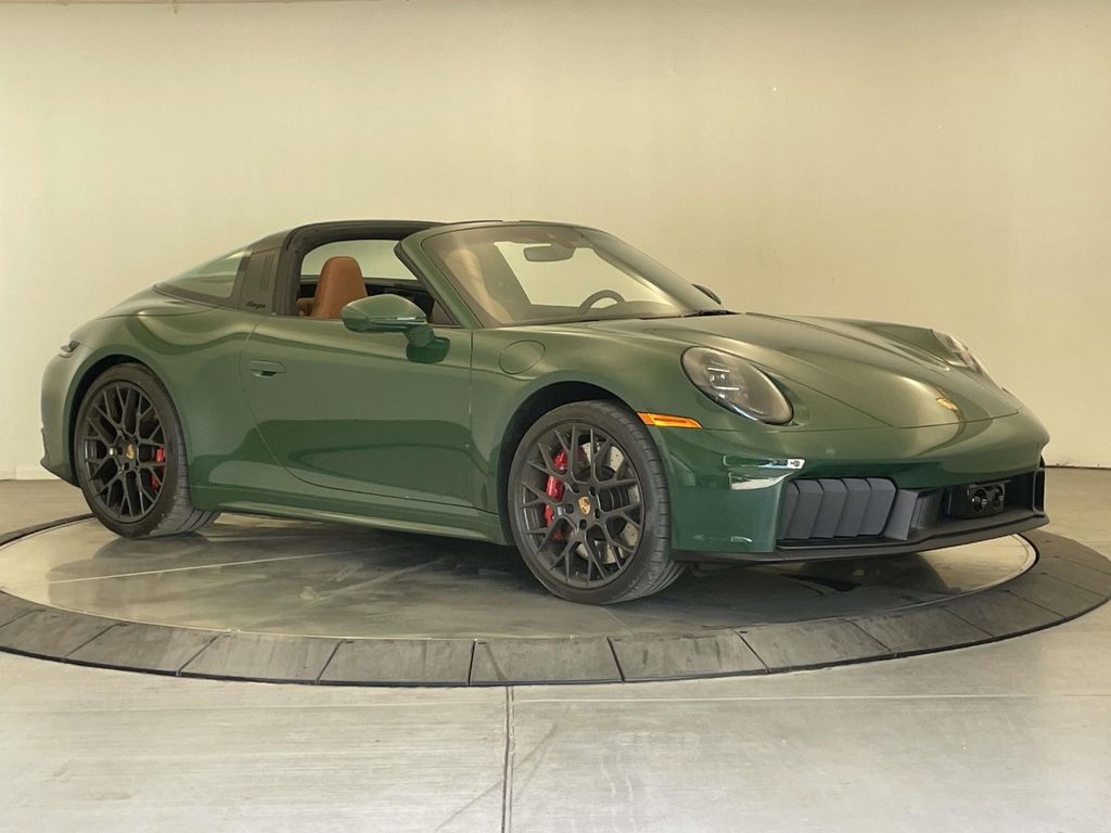 2026 Porsche 911 Targa 4 GTS - 8