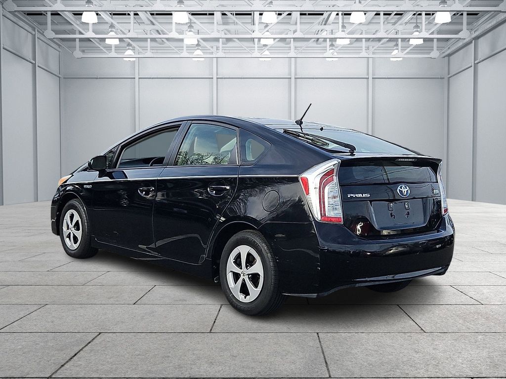 Thumbnail: 2014 Toyota Prius - 7