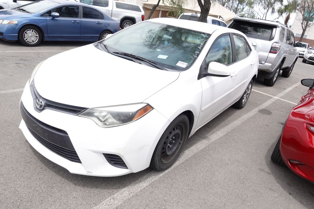 2015 Toyota Corolla LE AT's photo