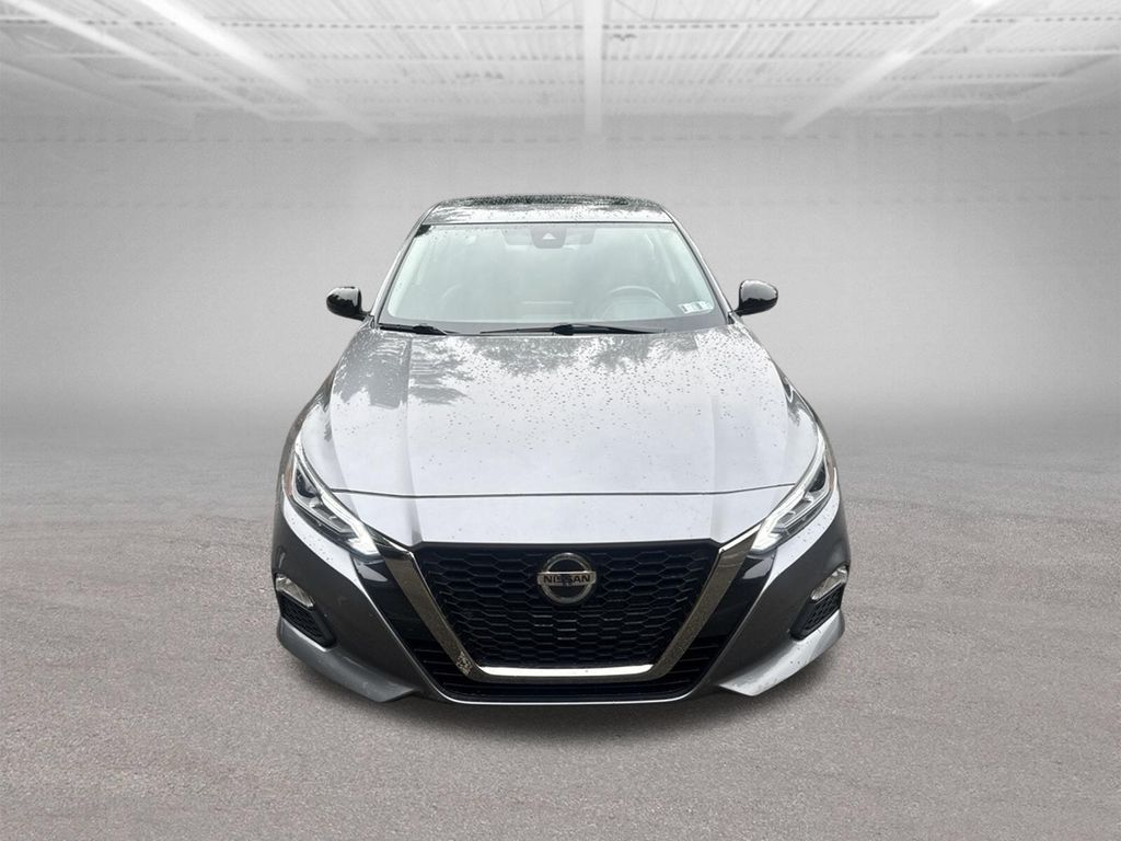 2022 Nissan Altima 2.0 SR Gray at Bob Ruth Ford