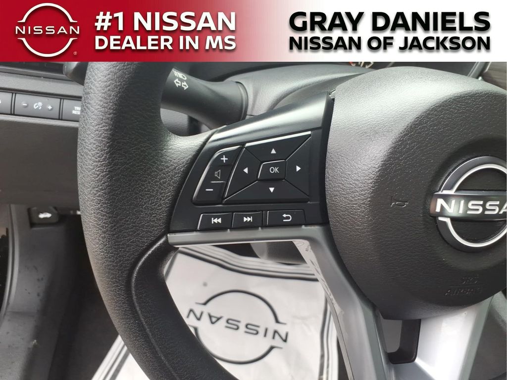 Used 2025 Nissan Altima Sedan