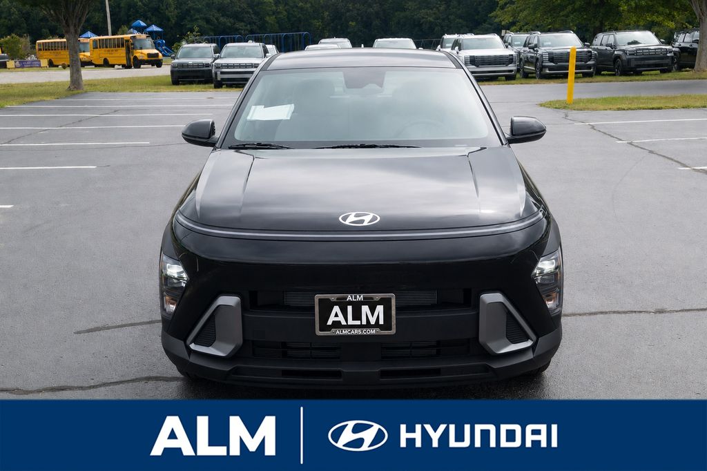 New 2027  Hyundai SE image 3