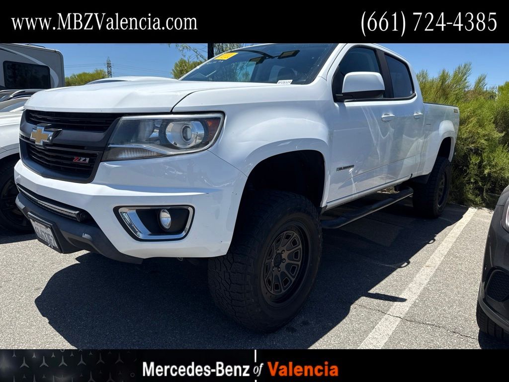 Summit White 2017 Chevrolet Colorado Pickup Truck 4X2 8-Speed Automatic