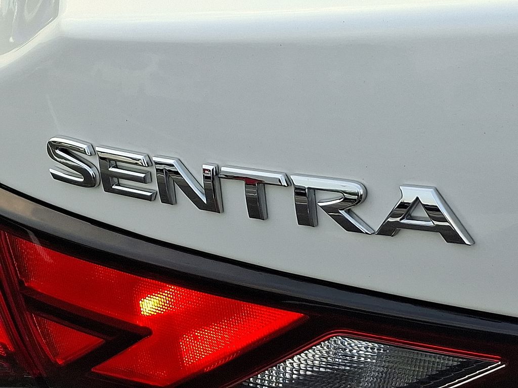 Thumbnail: 2020 Nissan Sentra - 31