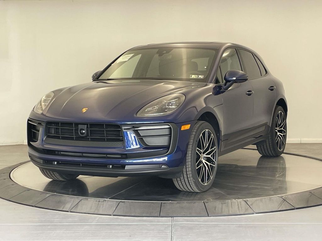 2025 Porsche Macan Base - 0