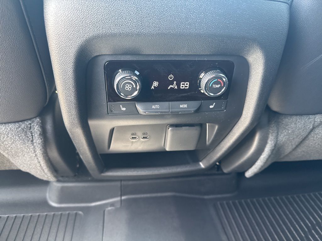 ChevroletTraverse22