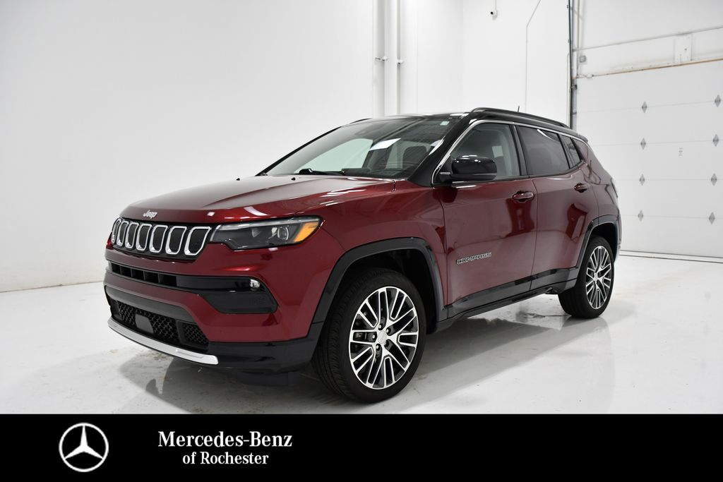 Velvet Red Pearlcoat 2022 Jeep Compass SUV / Crossover Four-Wheel Drive 9-Speed Automatic