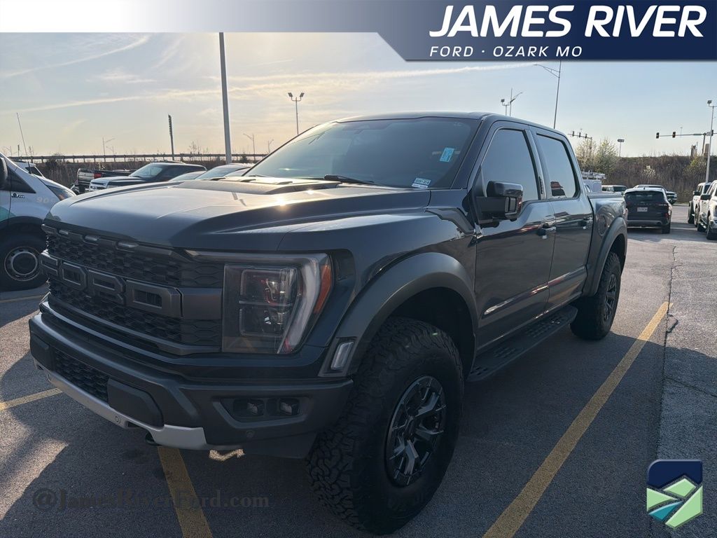 2022 Ford F-150 Raptor SuperCrew 4WD