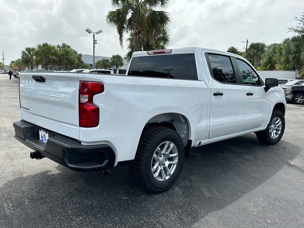 2024 Chevrolet Silverado 1500 WT 7