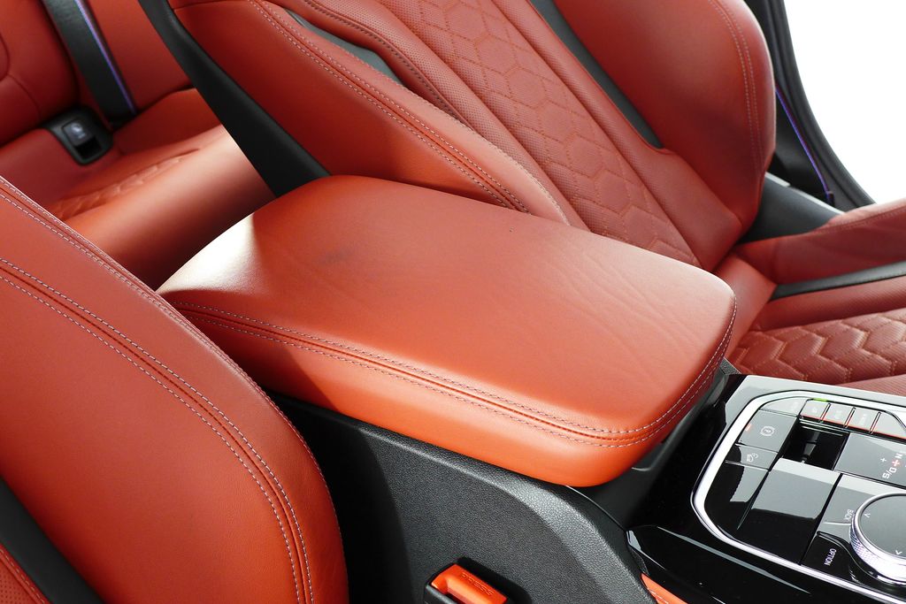Thumbnail: 2022 BMW X4 - 17