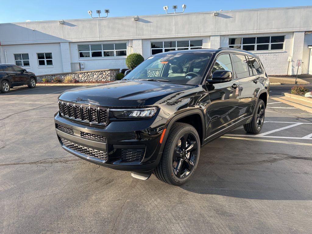 2025 Jeep Grand Cherokee L Altitude - Photo 6