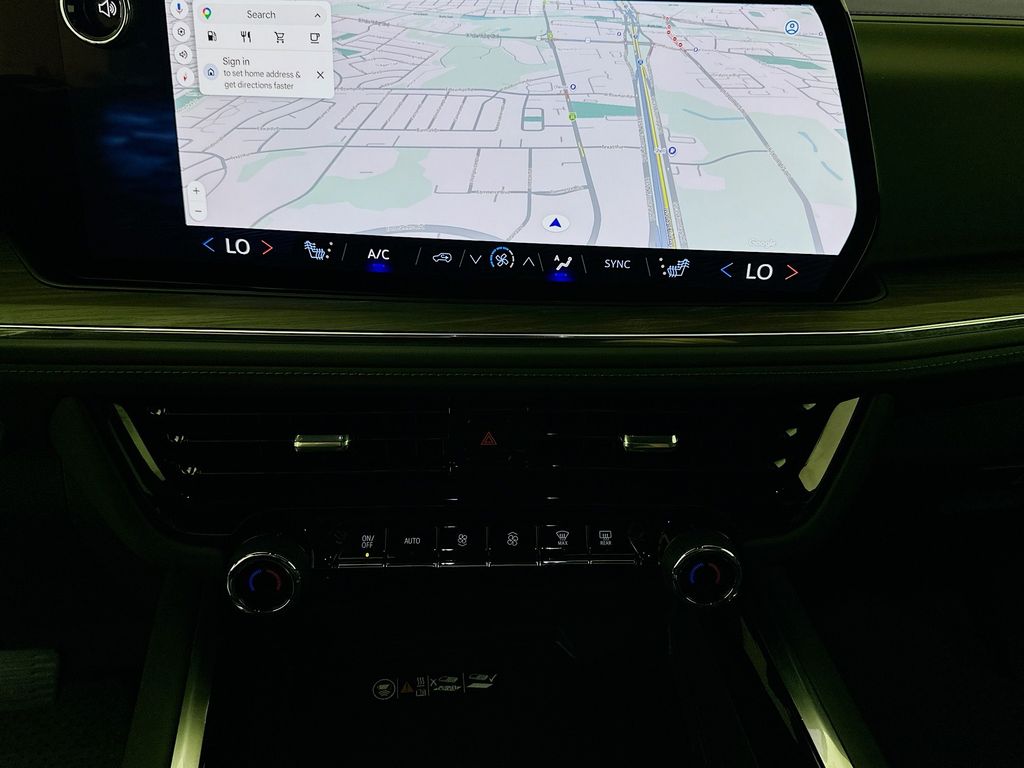 Thumbnail: 2025 Chevrolet Tahoe - 21