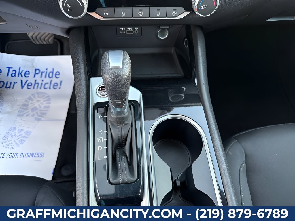 Used 2024 Nissan Altima Sedan