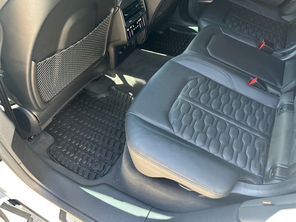 Used Car 2023 Audi Rs Q8  4.0t For Sale Under $100,000 In Austin, Texas