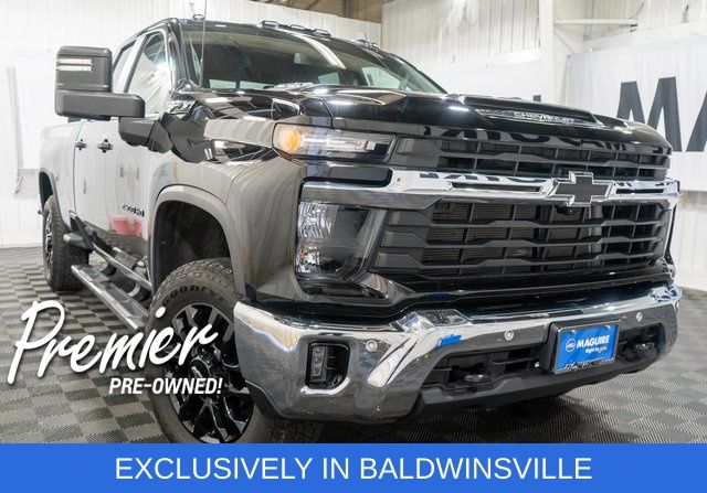 2025 Chevrolet Silverado 2500HD LT Double Cab 4WD