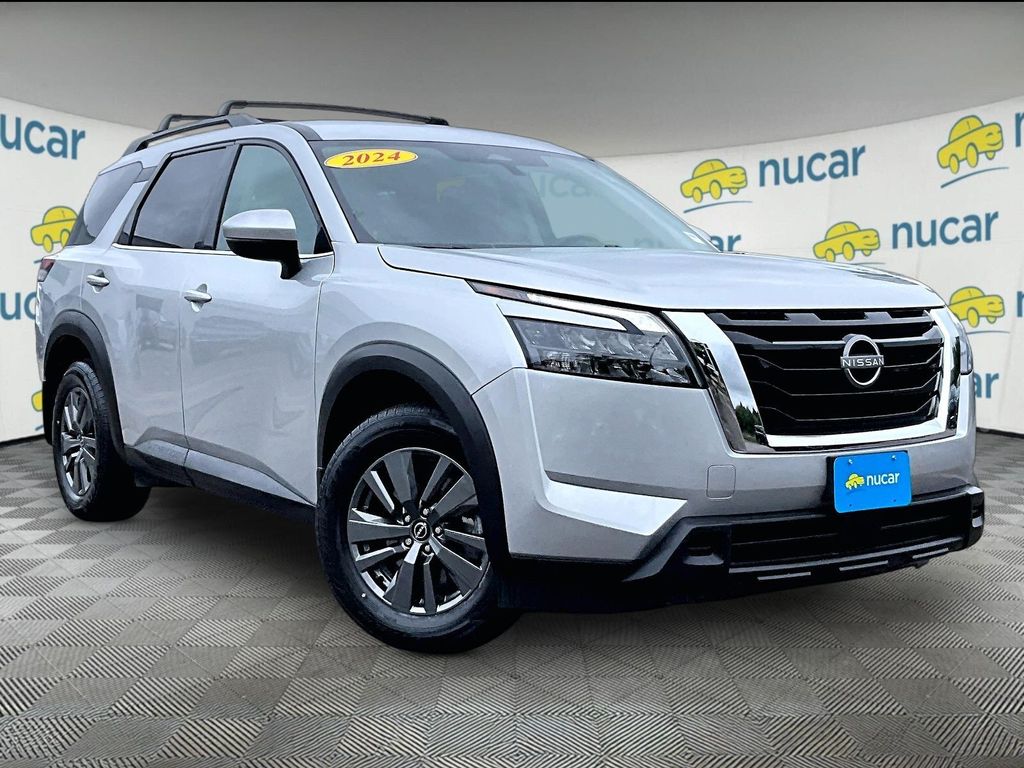 Brilliant Silver Metallic 2024 Nissan Pathfinder SUV / Crossover All-Wheel Drive 9-Speed Automatic