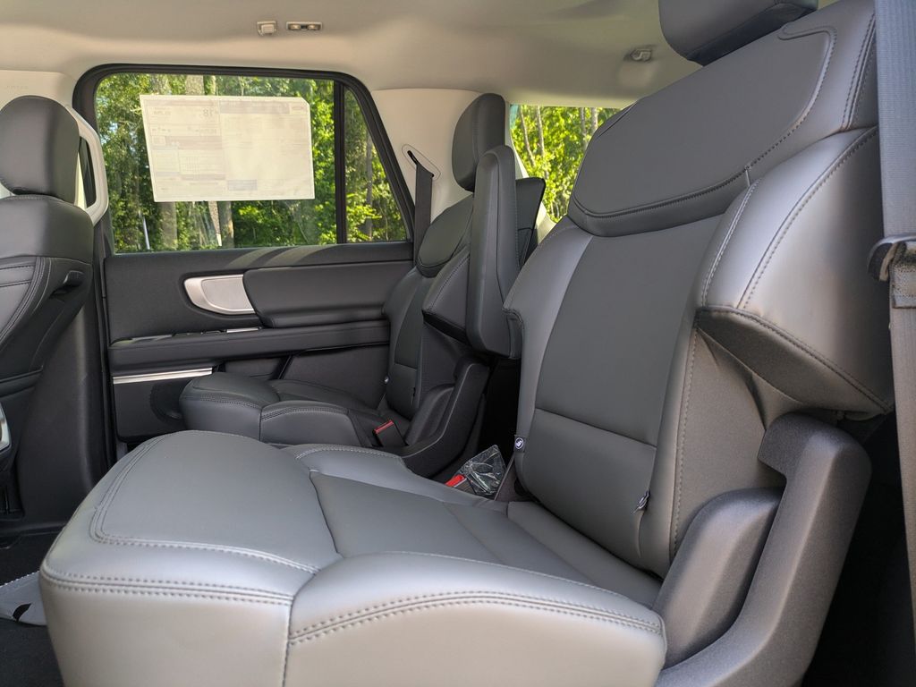 2026 Ford Expedition Max Active MAX