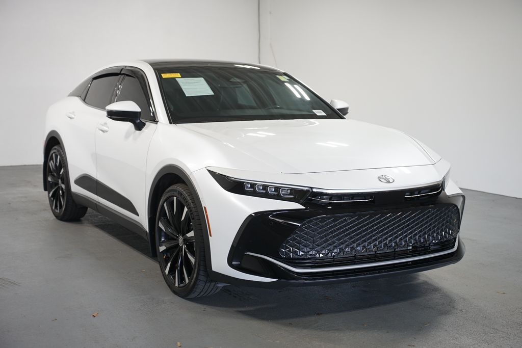 Thumbnail: 2024 Toyota Crown - 3