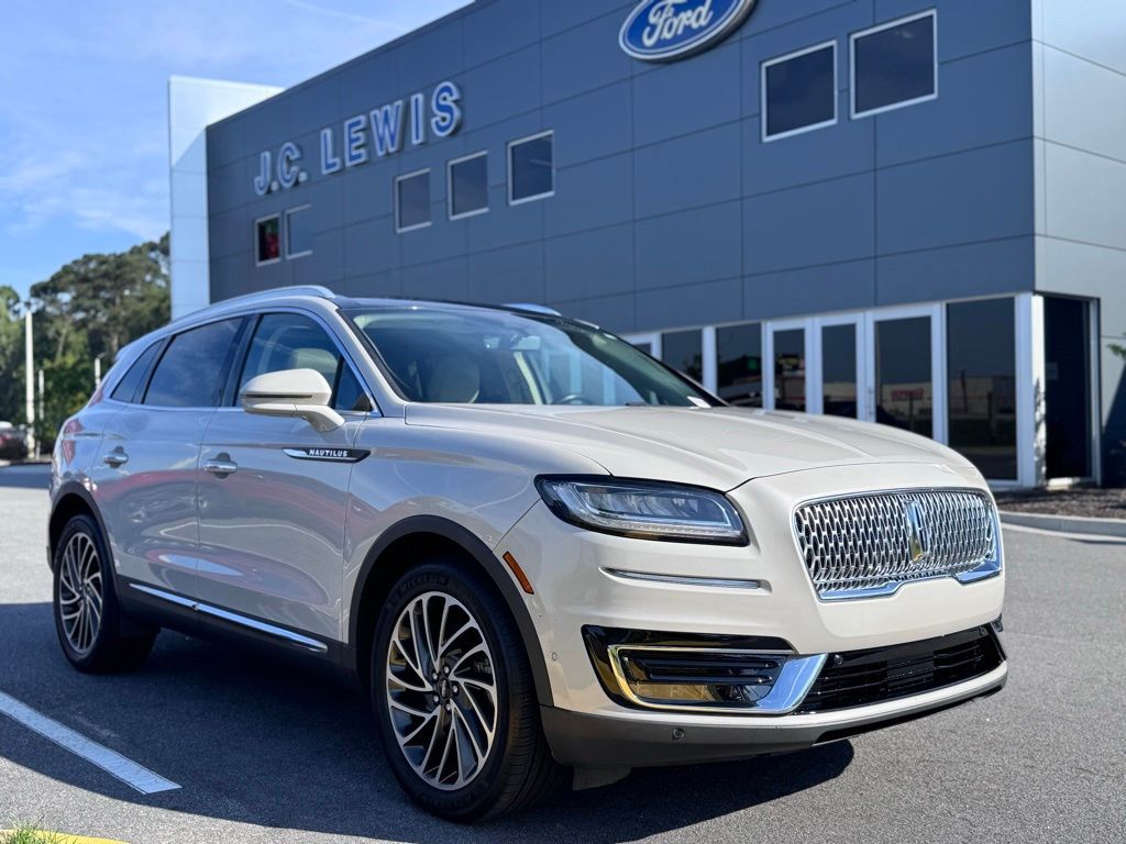 2020 Lincoln Nautilus Reserve AWD's photo
