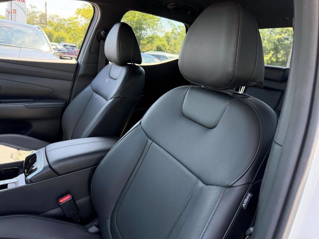 Used 2025 Hyundai Santa Cruz Truck