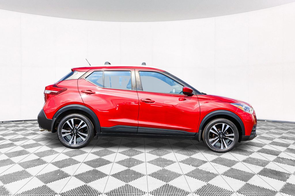 2019 Nissan Kicks SV 7