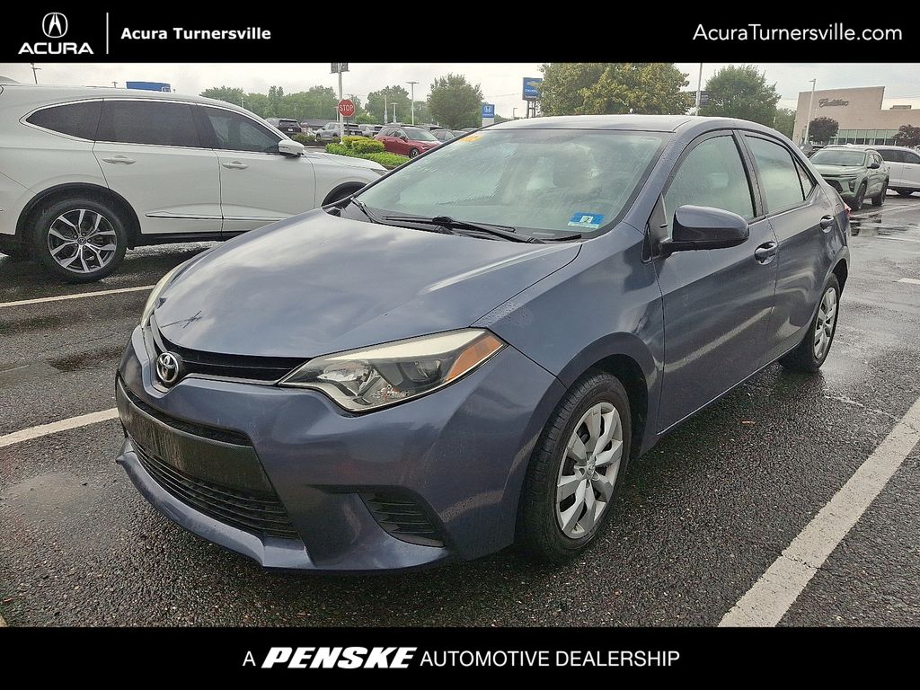 2014 Toyota Corolla LE Hero Image