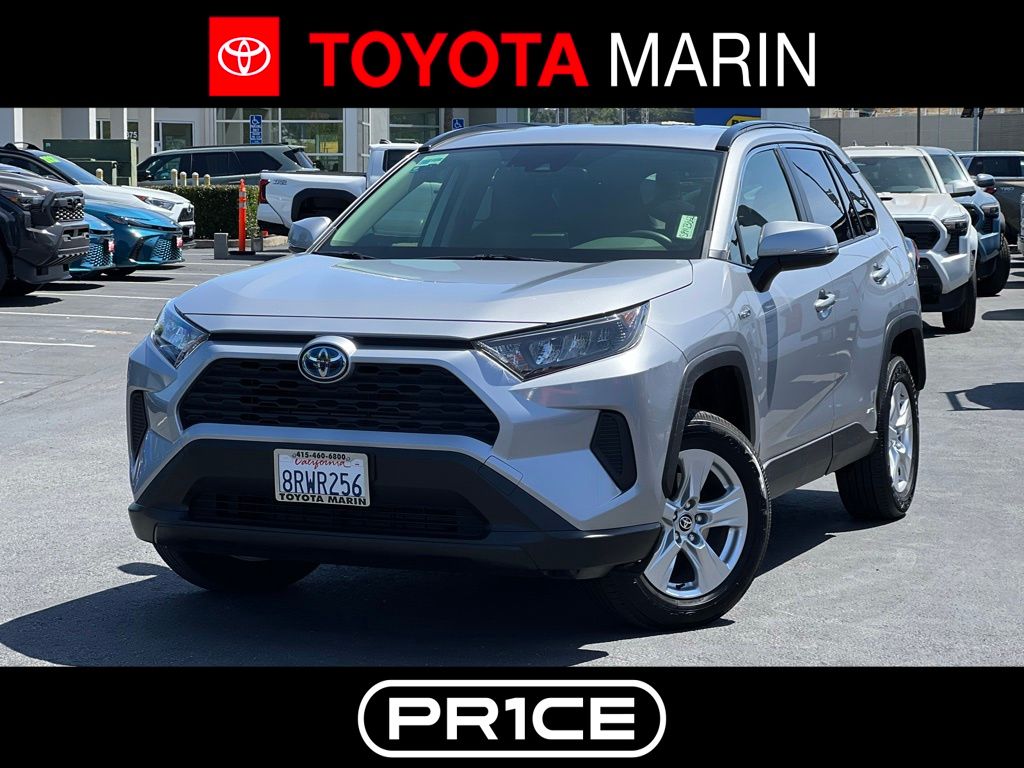 2020 Toyota RAV4 Hybrid LE AWD's photo