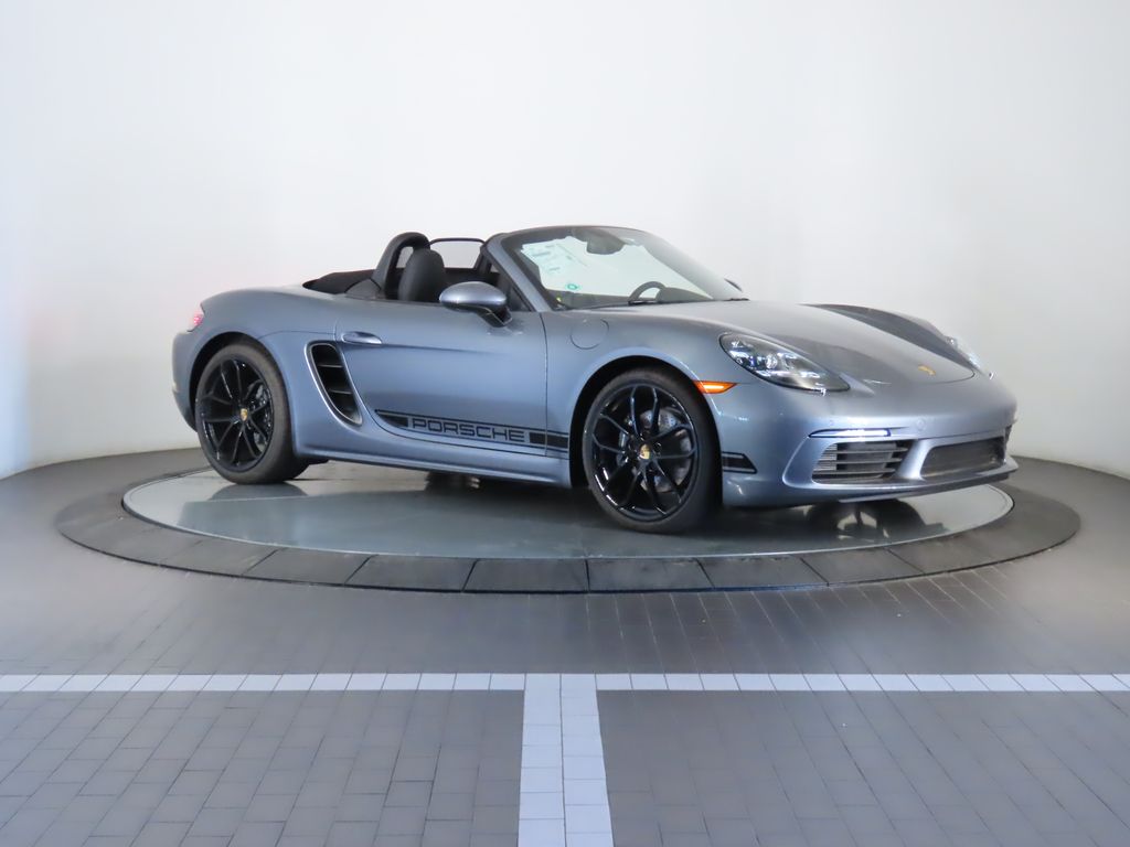 Thumbnail: 2025 Porsche 718 Boxster - 17