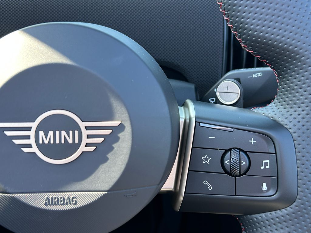 Thumbnail: 2026 MINI Cooper - 19